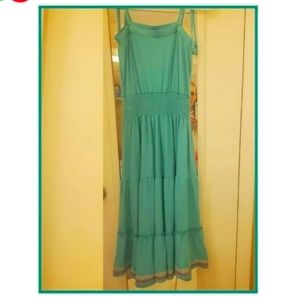 *2for$15* GUESS Midi Sundress